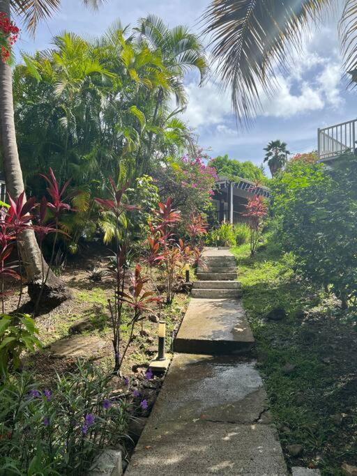 Holiday home Petite Maison Petit-anse